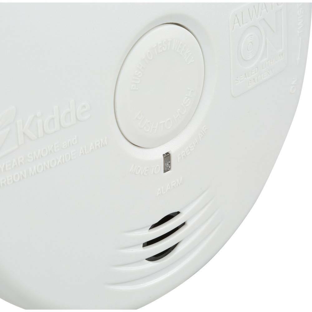 Smoke and Carbon Monoxide Combination Detector with Voice Alarm 2-Pack D217