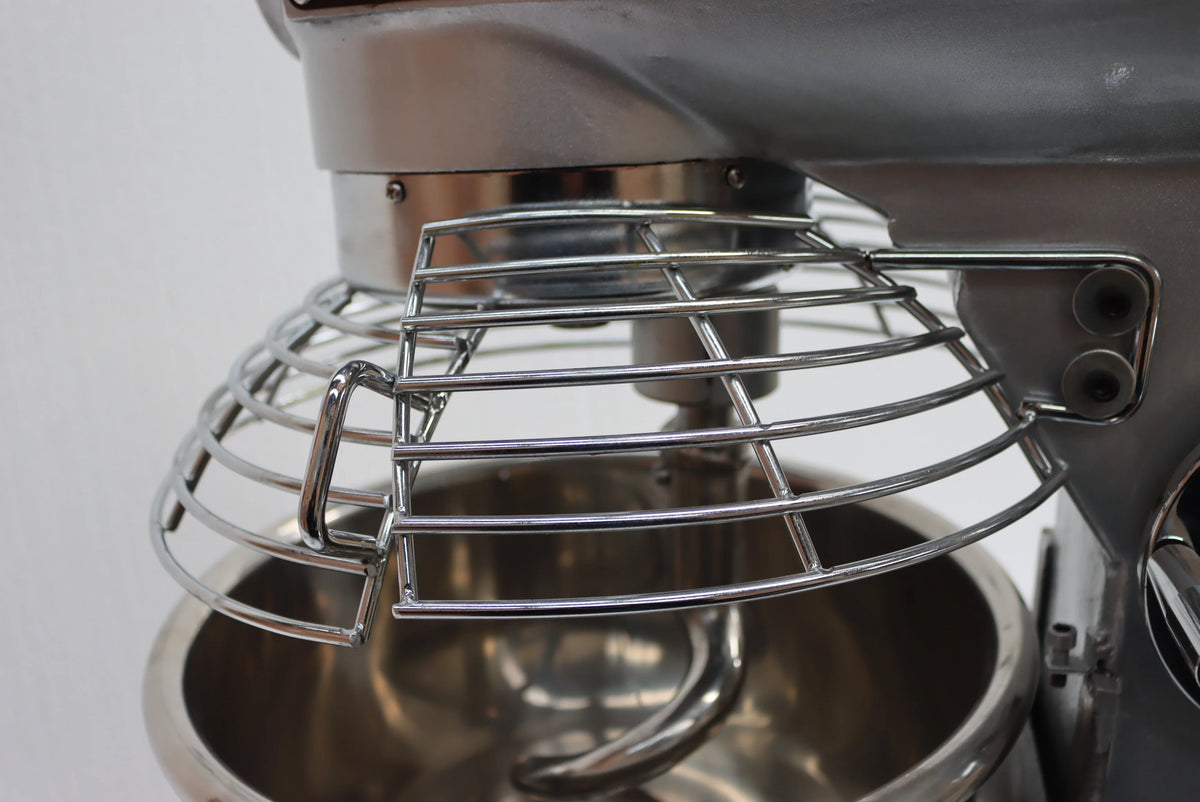 30L Electric Dough Mixer with 3 Stainless Steel Beater M8363